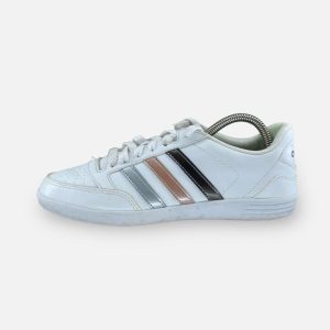 Adidas - Maat 38
